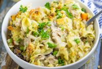 Creamy Tuna Noodle Casserole Recipe with Crispy Topping