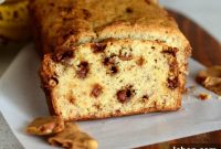 Peanut Brittle Banana Bread Recipe with Crunchy Caramelized Peanuts
