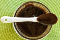 Nutella Drizzle Recipe: Homemade Chocolate-Hazelnut Sauce