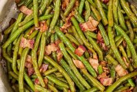 Southern-Style Green Beans with Bacon and Garlic