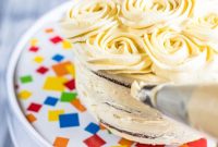 Sugar-Free Vanilla Frosting Recipe That Actually Tastes Amazing