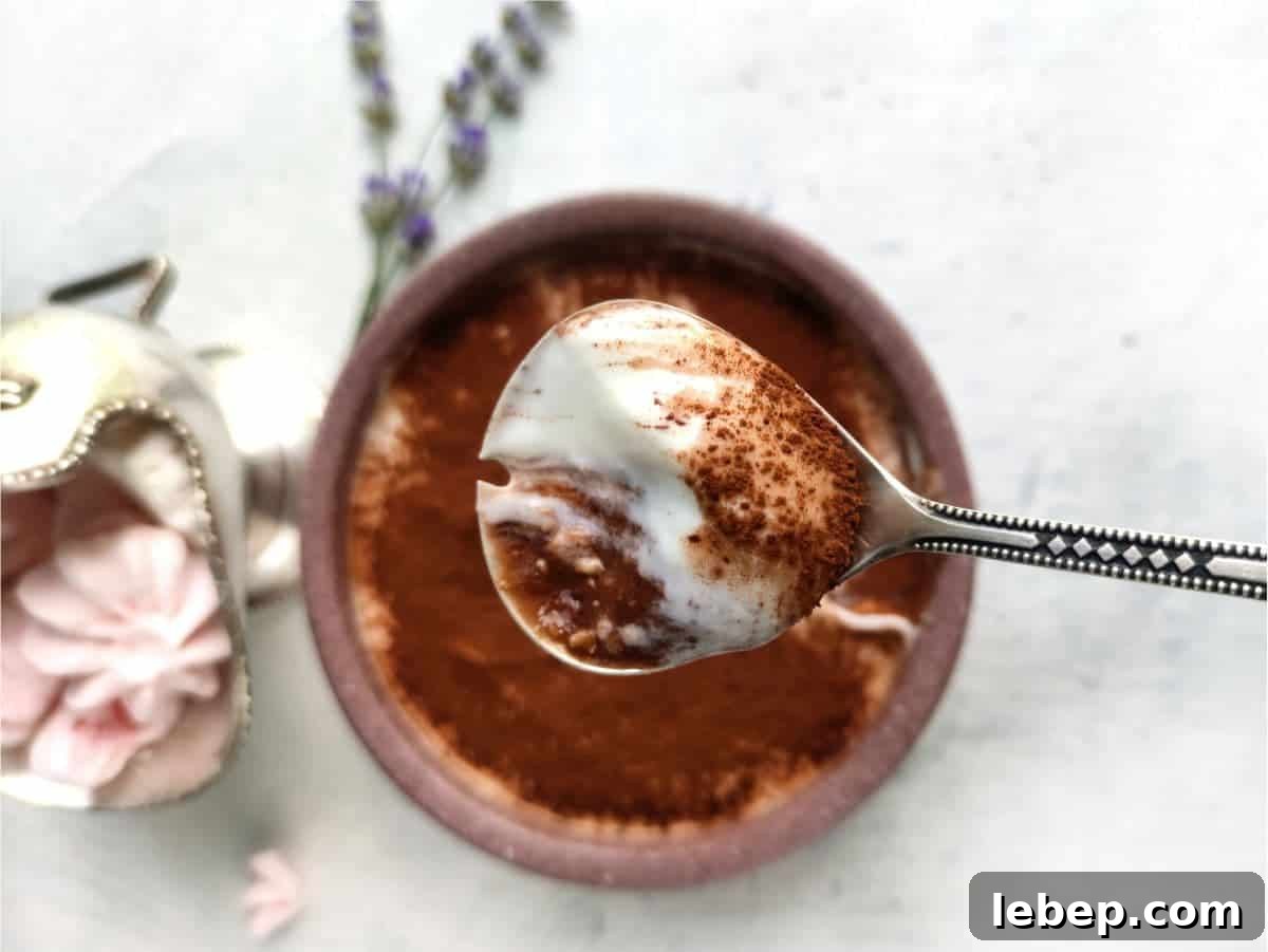21 High-Protein Oatmeal Recipes for Muscle, Weight Loss & Energy 19 tiramisu overnight oats