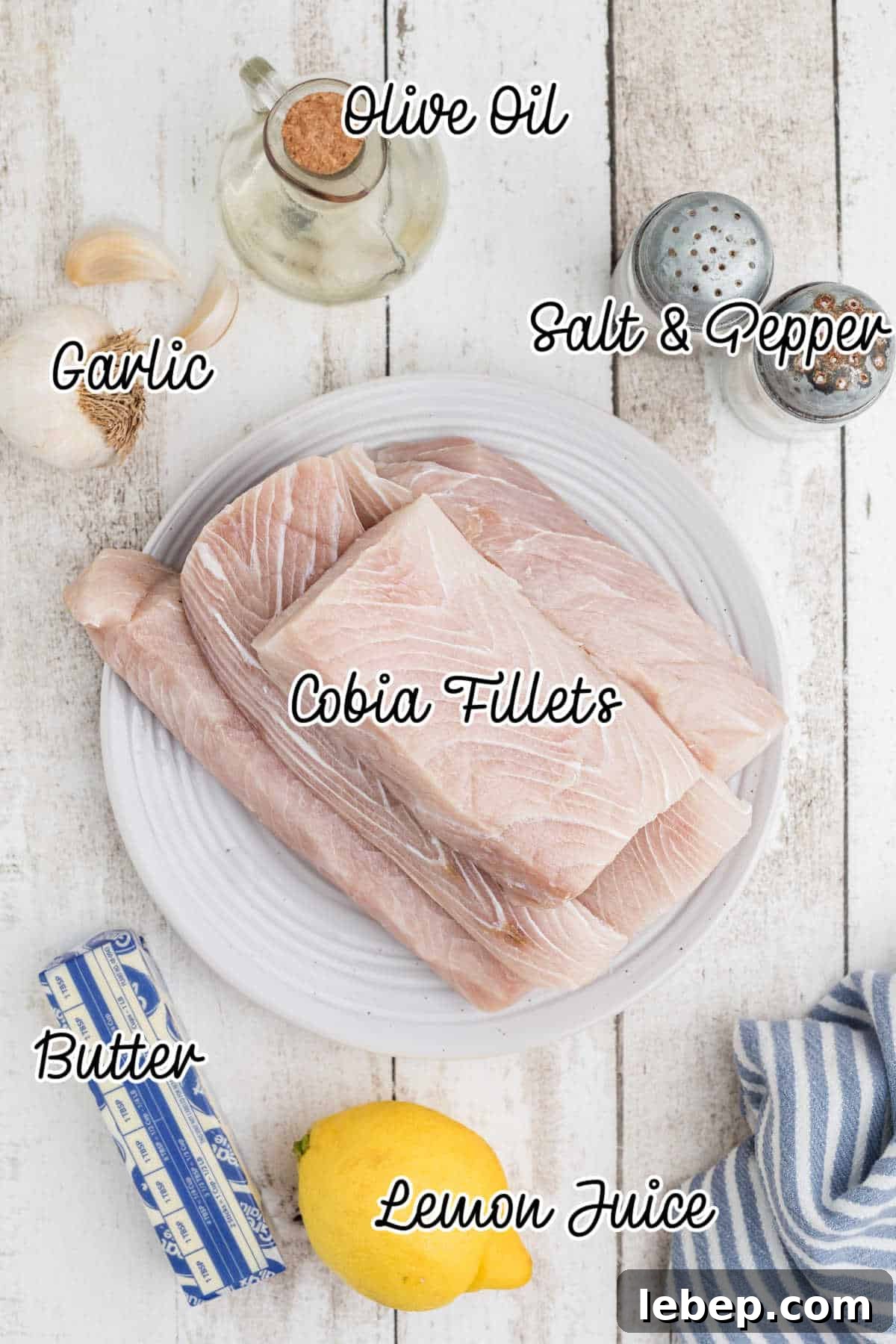 Ingredients needed to make grilled cobia.