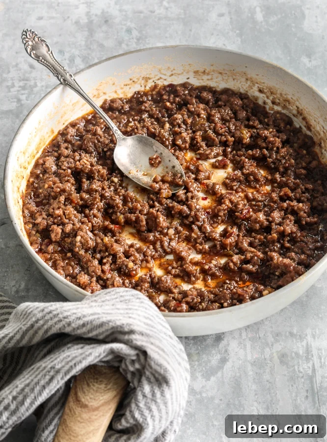 15-Minute Sweet Chili Ground Beef Stir-Fry Recipe 3 Korean ground beef in a skillet with sweet chili sauce
