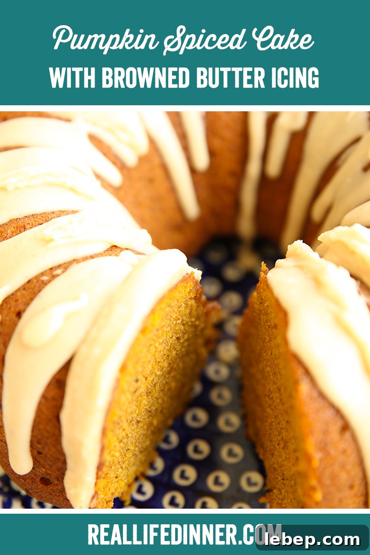 Pinterest picture of pumpkin spice cake with the text of the title at the top.