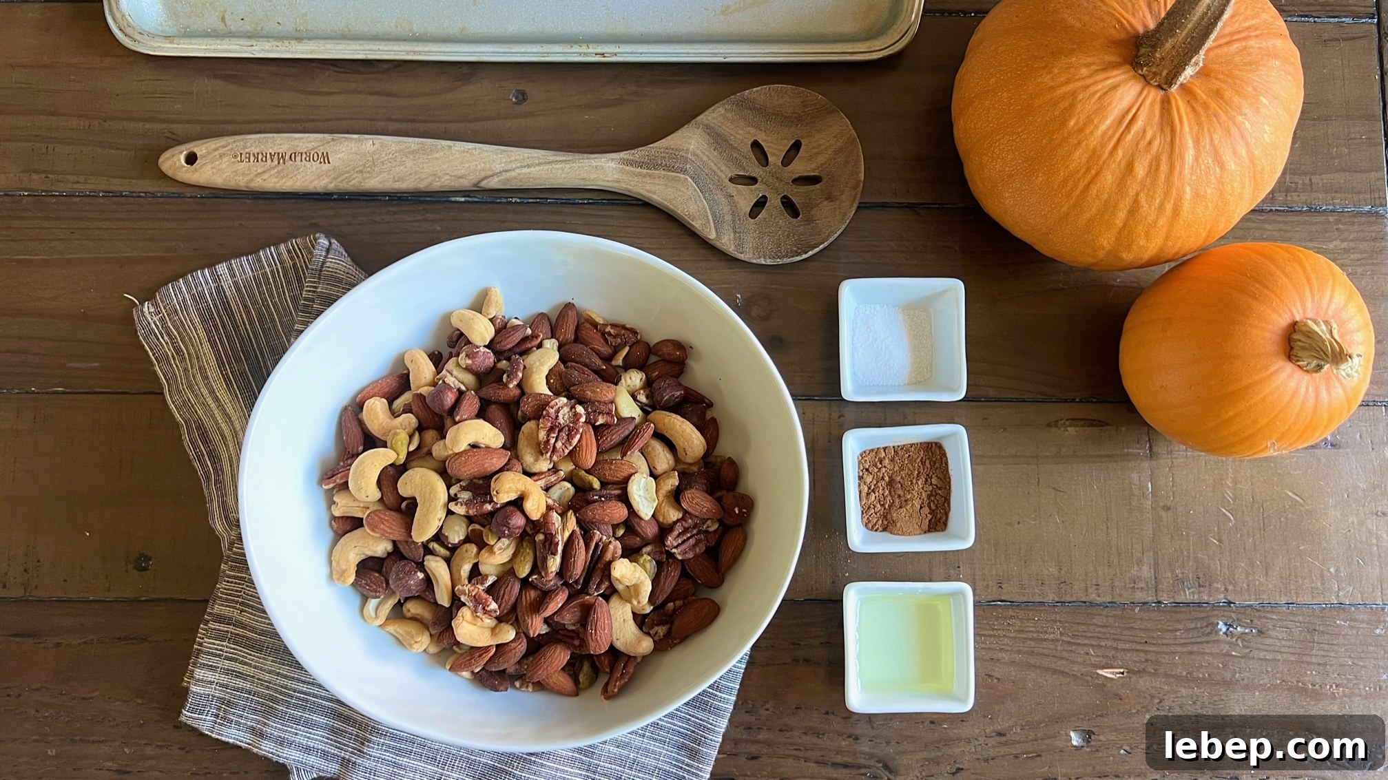 Pumpkin Spice Roasted Nuts Recipe — Crunchy Fall Snack Tutorial 3 Whole30 Pumpkin Spice Nuts - Paleo, Gluten-free, Dairy-free, Keto. EASY and only 3-ingredients!