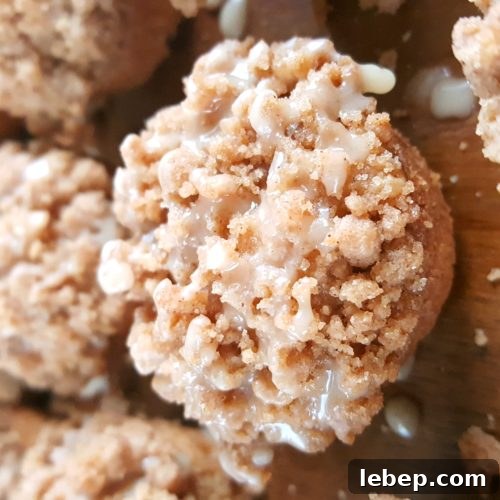 Mini Coffee Cake Muffins