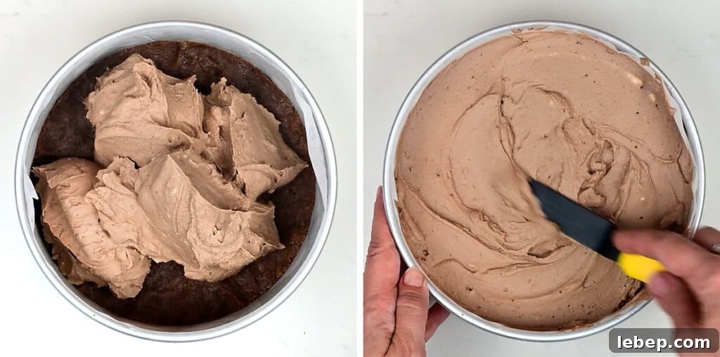 Packing filling over chilled cheesecake base