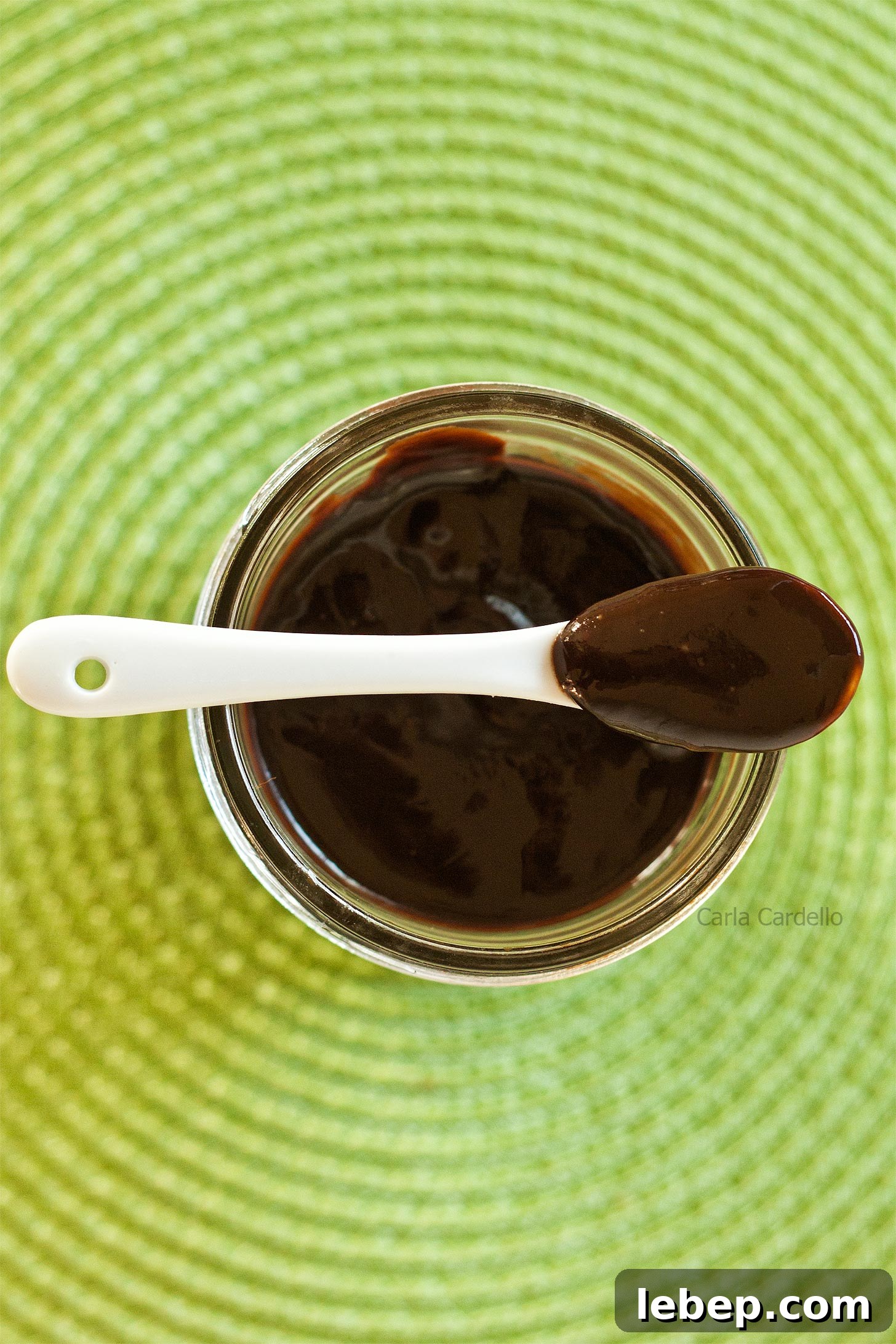 Spoon on top of spoon with Nutella sauce