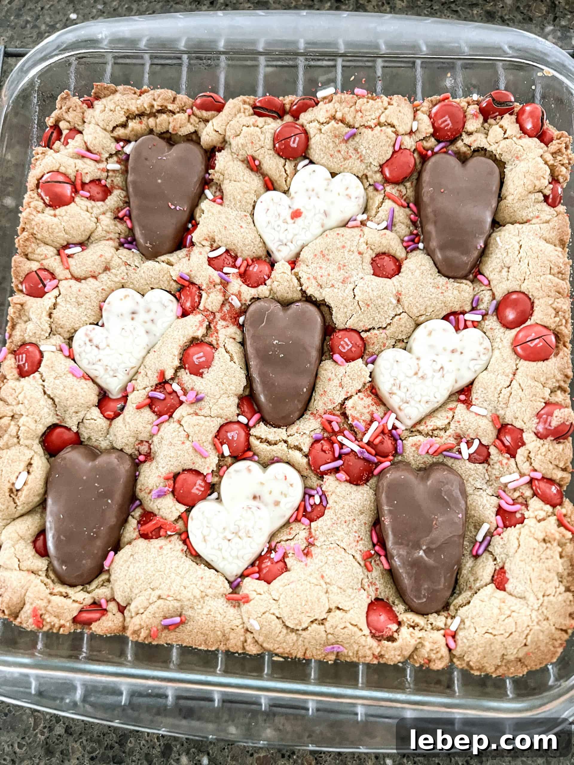 12 Romantic Valentine's Day Desserts to Impress Your Loved One 8 Valentine's Day Peanut Butter Cookie Bars