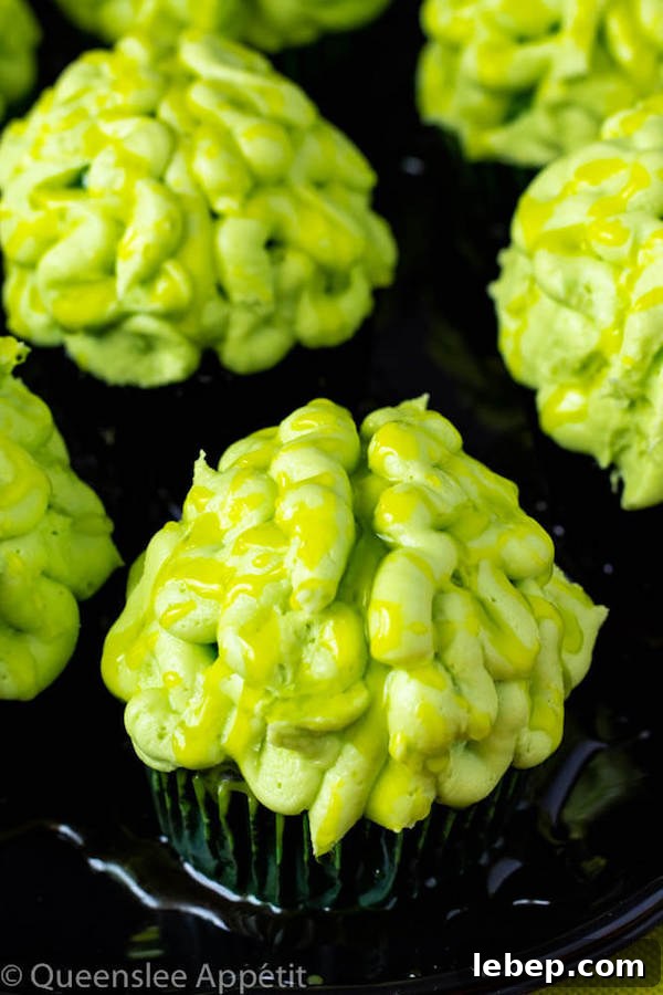 Zombie Brain Cupcakes Recipe: Creepy Halloween Dessert Tutorial 12 Zombie Brain Cupcakes