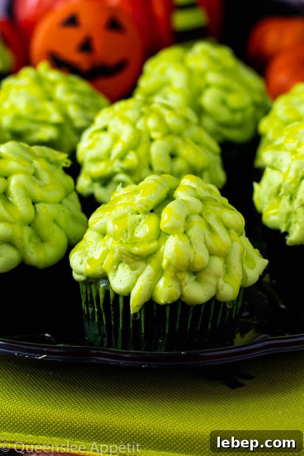 Zombie Brain Cupcakes Recipe: Creepy Halloween Dessert Tutorial 3 Zombie Brain Cupcakes