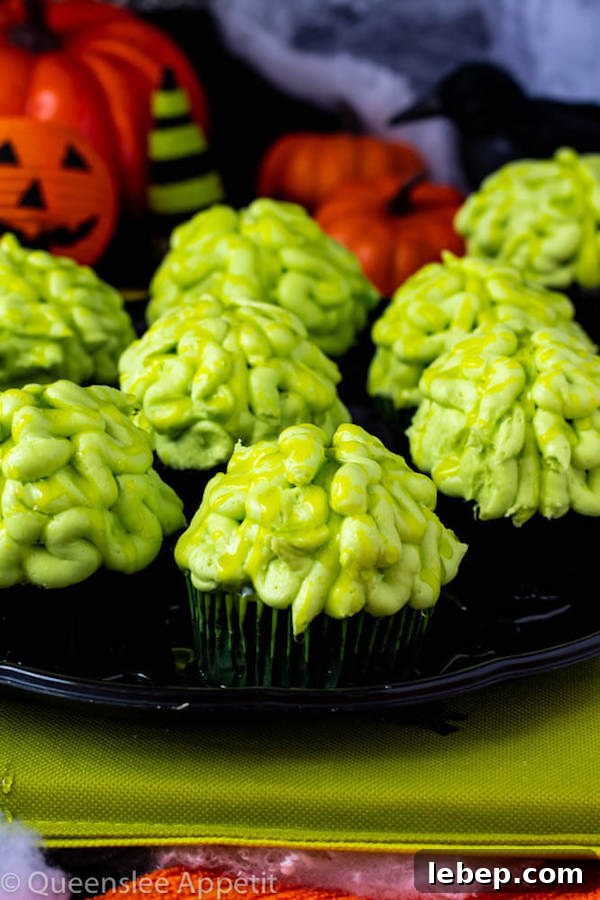 Zombie Brain Cupcakes Recipe: Creepy Halloween Dessert Tutorial 26 Zombie Brain Cupcakes