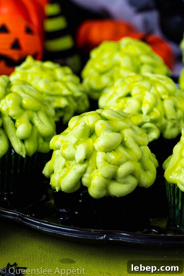 Zombie Brain Cupcakes Recipe: Creepy Halloween Dessert Tutorial 5 Zombie Brain Cupcakes