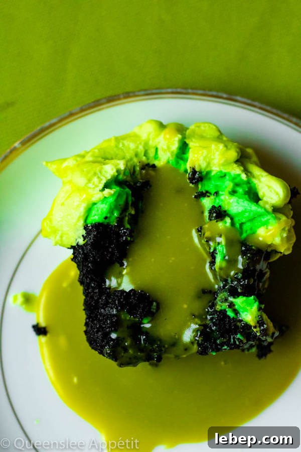 Zombie Brain Cupcakes Recipe: Creepy Halloween Dessert Tutorial 7 Zombie Brain Cupcakes