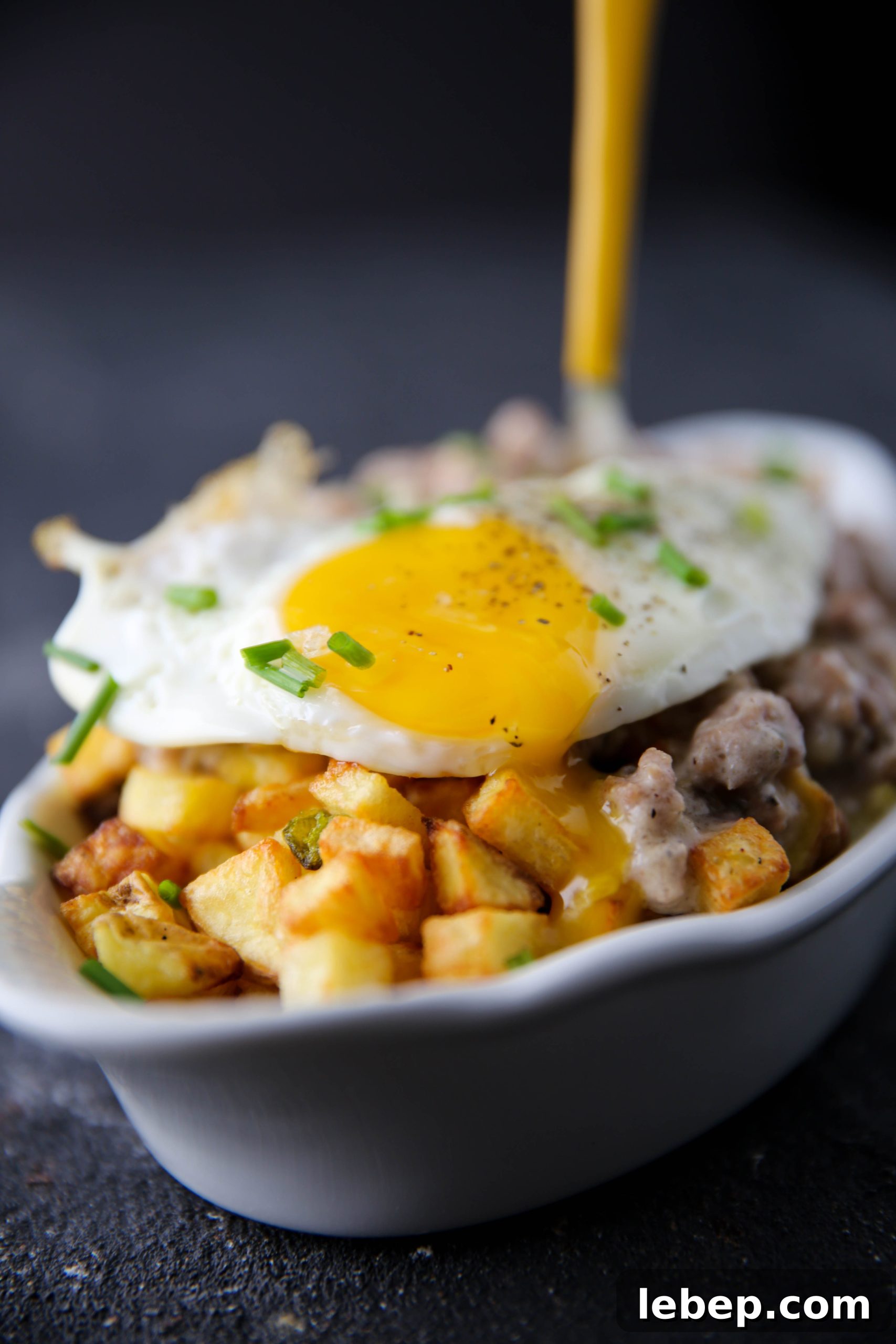 Savory Breakfast Gravy Fries Recipe: Crispy Fries with Country Gravy 5 PaleOMG Breakfast Gravy Fries