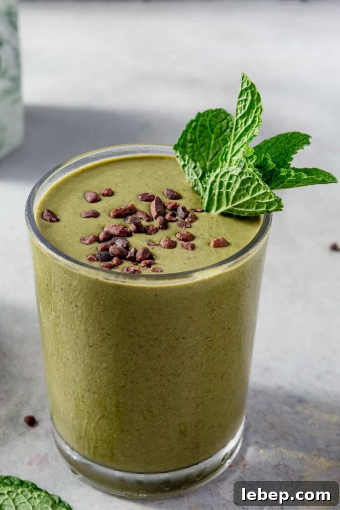 Smoothie being poured
