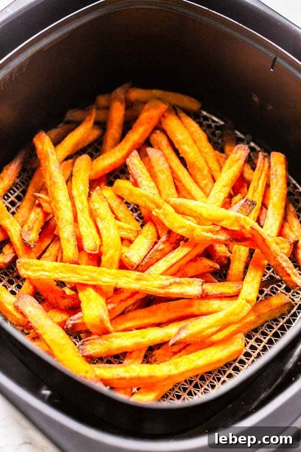Crispy Air Fryer Sweet Potato Fries Recipe 7 Put sweet potato fries in the Air Fryer and cook them crispy. These Air Fryer frozen sweet potato fries are done in less than 15 minutes. Golden brown and crispy. They are a great side dish you can serve with any main dish.