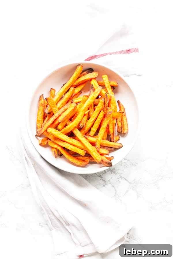 Crispy Air Fryer Sweet Potato Fries Recipe 8 Put sweet potato fries in the Air Fryer and cook them crispy. These Air Fryer frozen sweet potato fries are done in less than 15 minutes. Golden brown and crispy. They are a great side dish you can serve with any main dish.