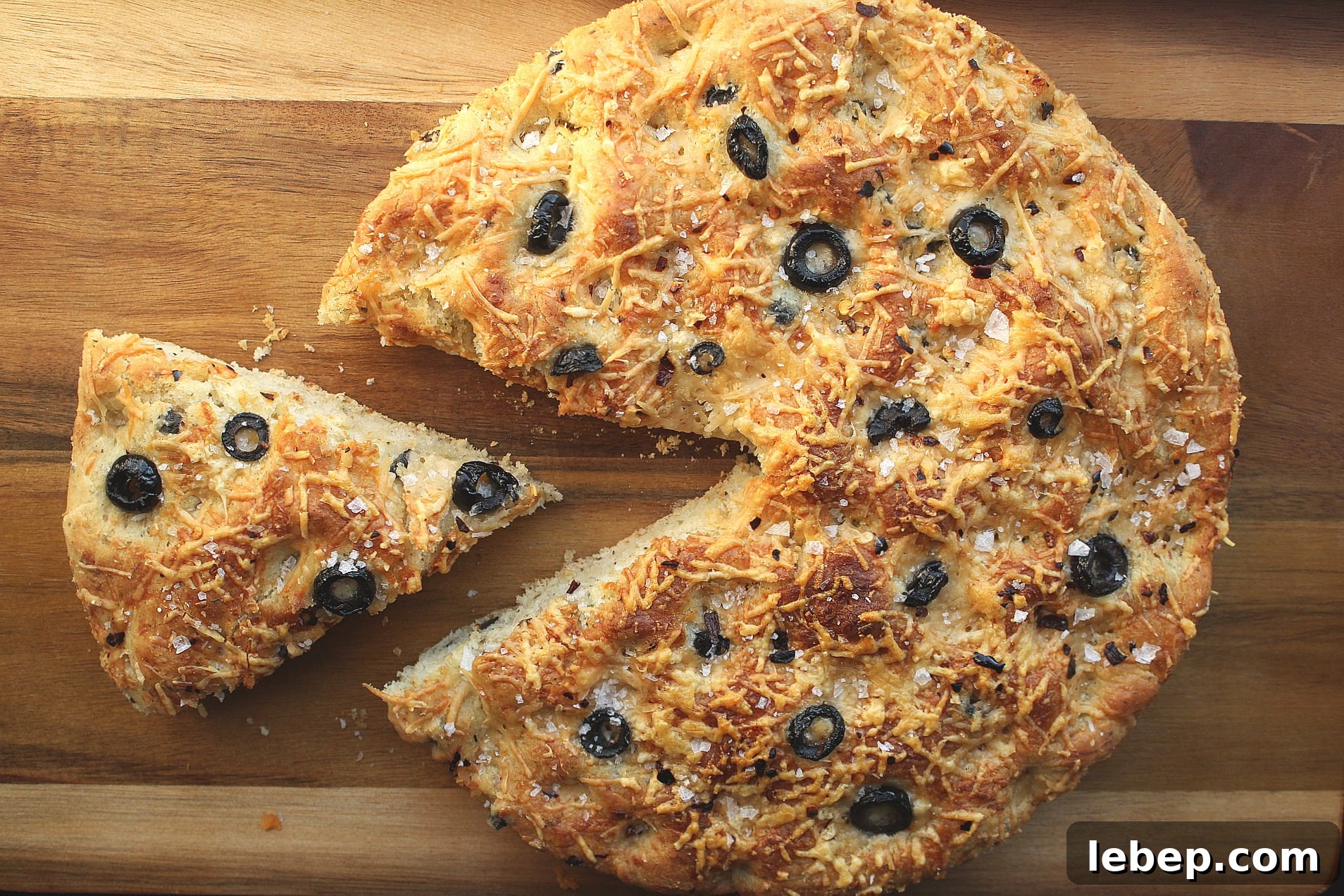 Easy Skillet Black Olive and Parmesan Focaccia Bread Recipe | Chenée Today