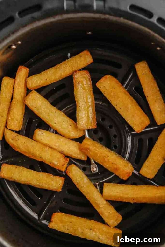 Crispy air fried polenta fries