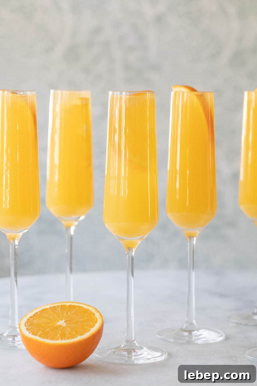 Top Brunch Cocktails to Impress Your Guests 16 mimosa recipe
