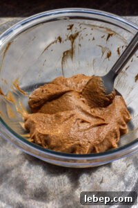 pumpkin cinnamon roll flling